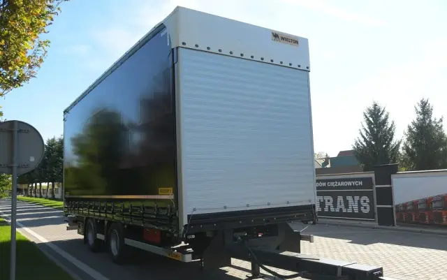 WIELTON PRZYCZEPA///* WIELTON///* TANDEM///* 2020///* 7.75 METRA///* FIRANKA///* DACH PODNOSZONY///* SUPER STAN. 