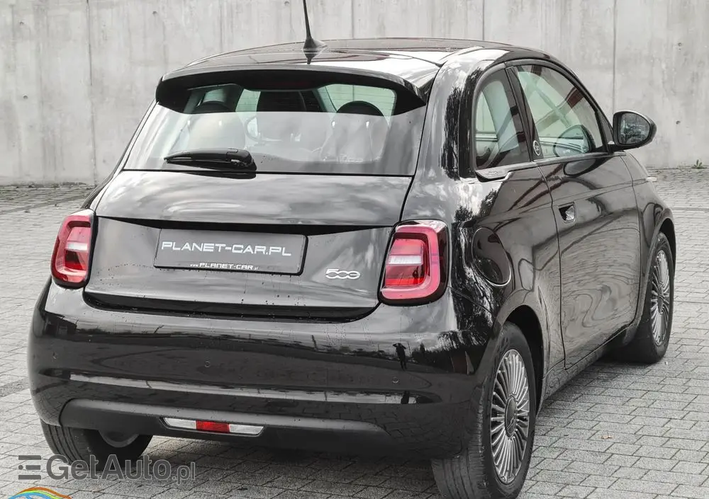 FIAT 500e 42kWh la Prima (by Bocelli)