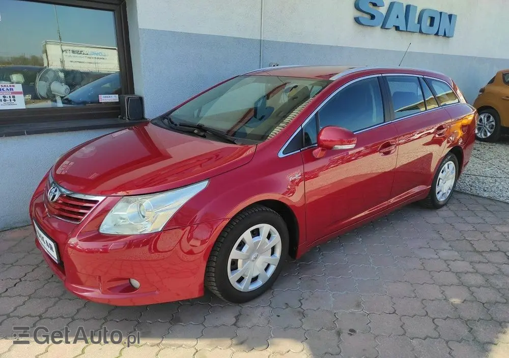 TOYOTA Avensis 