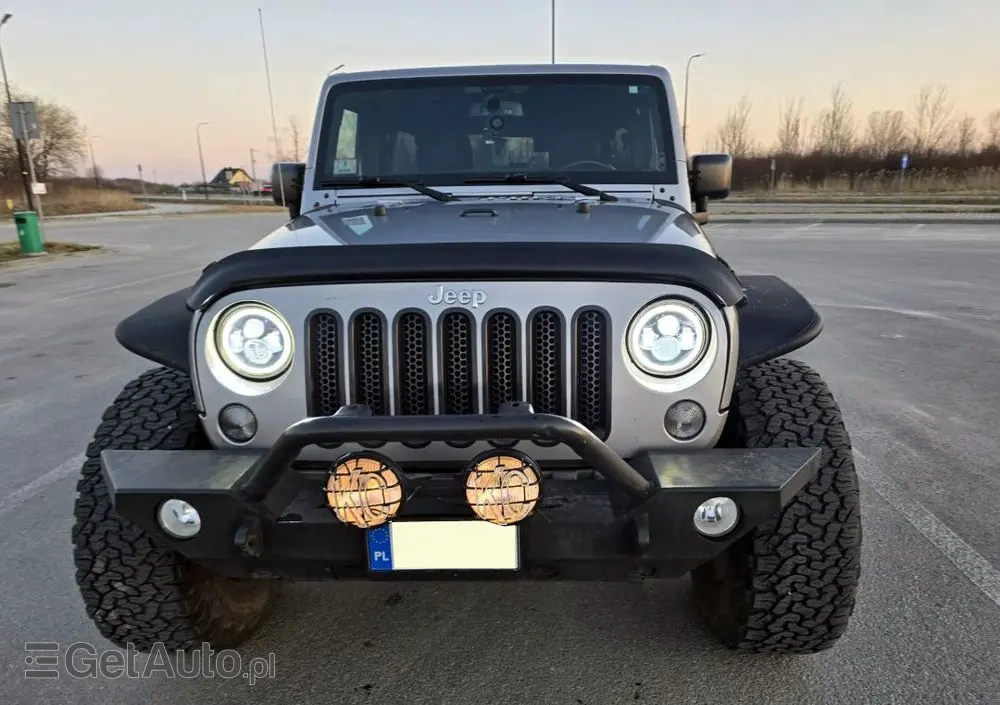 JEEP Wrangler 3.6 Unlim Sahara
