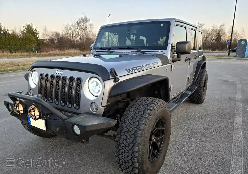 JEEP Wrangler 3.6 Unlim Sahara