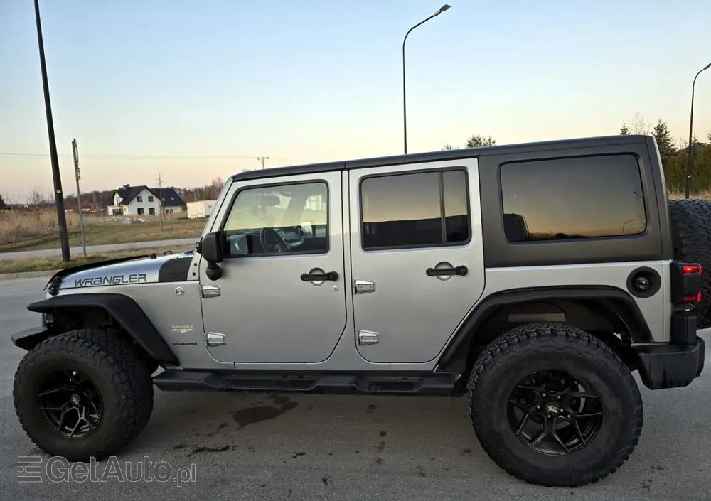 JEEP Wrangler 3.6 Unlim Sahara