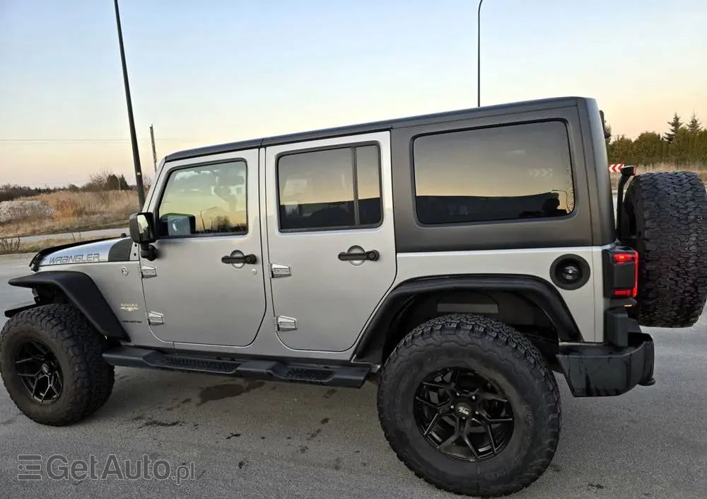 JEEP Wrangler 3.6 Unlim Sahara