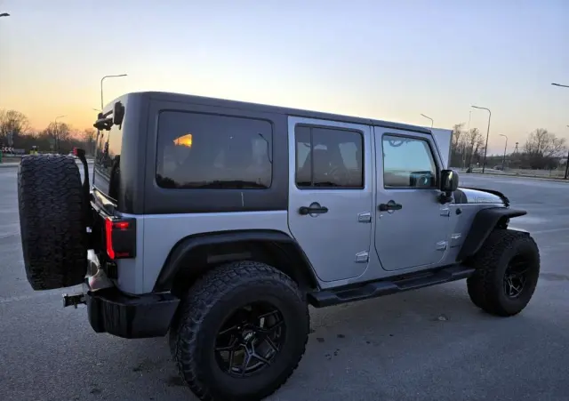 JEEP Wrangler 3.6 Unlim Sahara