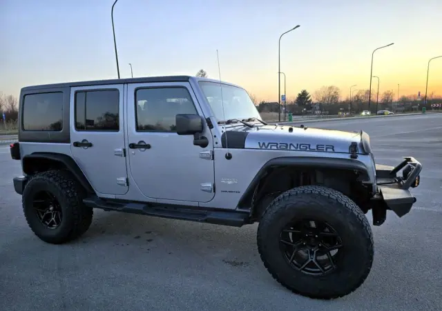 JEEP Wrangler 3.6 Unlim Sahara