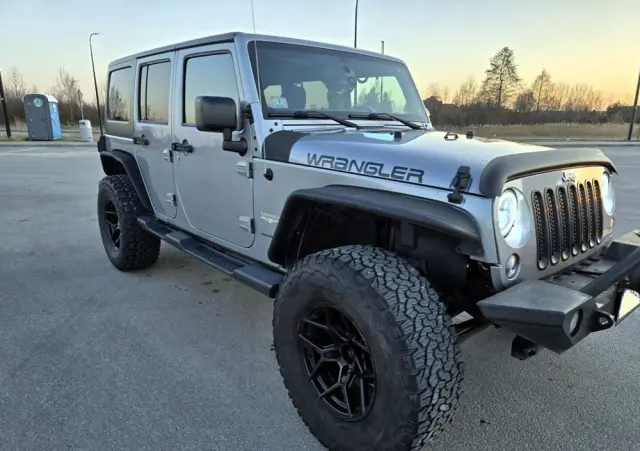 JEEP Wrangler 3.6 Unlim Sahara