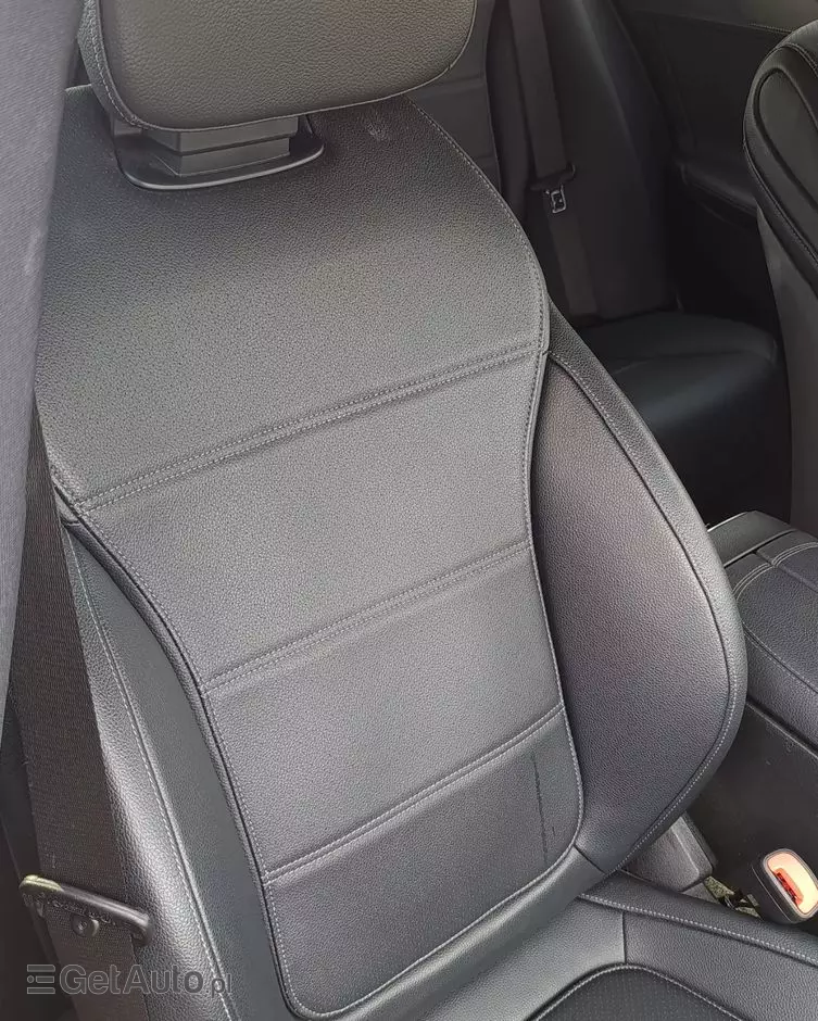 MERCEDES-BENZ Klasa C 300 4MATIC 9G-TRONIC