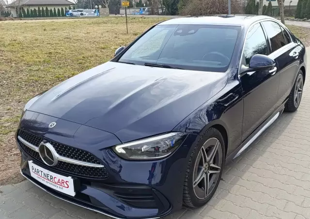 MERCEDES-BENZ Klasa C 300 4MATIC 9G-TRONIC
