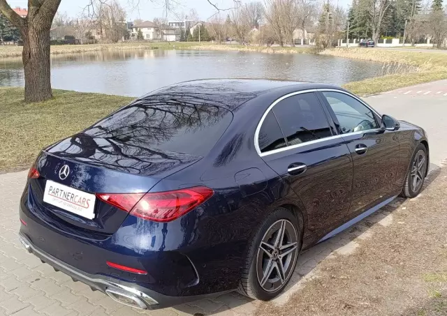 MERCEDES-BENZ Klasa C 300 4MATIC 9G-TRONIC