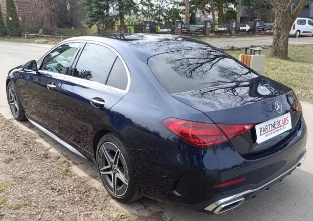 MERCEDES-BENZ Klasa C 300 4MATIC 9G-TRONIC