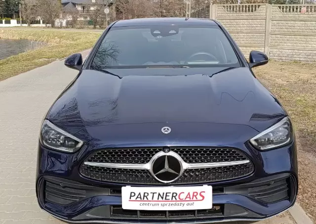 MERCEDES-BENZ Klasa C 300 4MATIC 9G-TRONIC