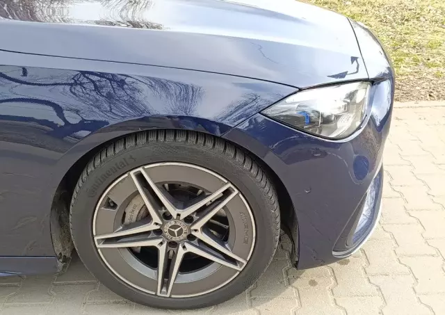 MERCEDES-BENZ Klasa C 300 4MATIC 9G-TRONIC