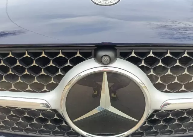 MERCEDES-BENZ Klasa C 300 4MATIC 9G-TRONIC