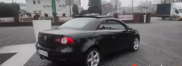 VOLKSWAGEN Eos 