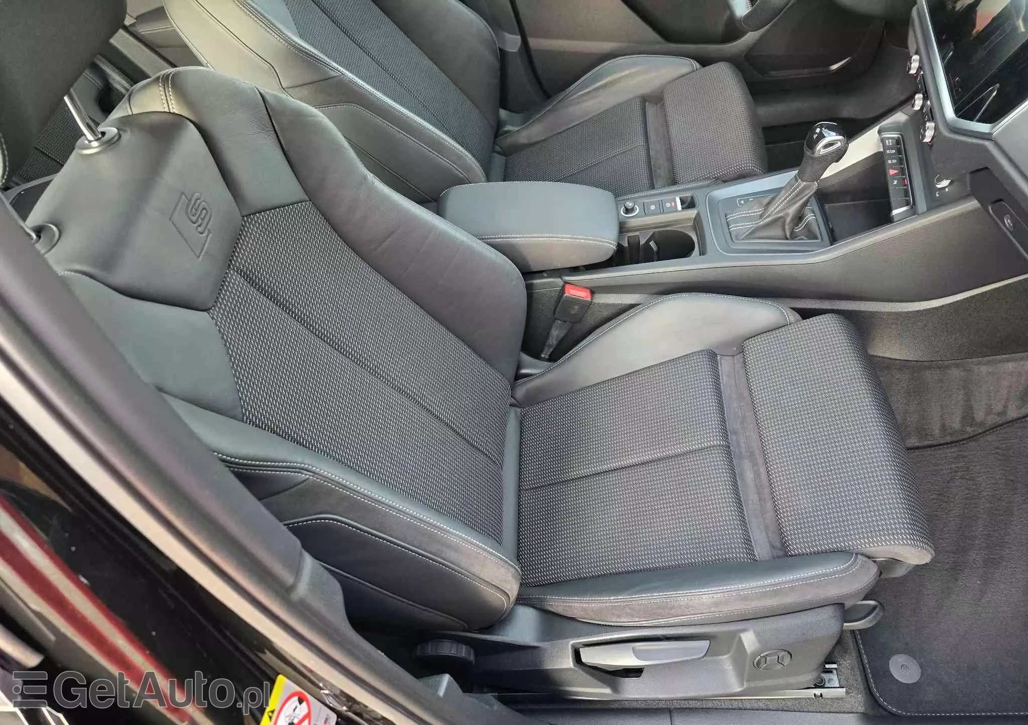 AUDI Q3 35 TDI Advanced S tronic