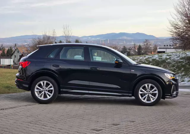 AUDI Q3 35 TDI Advanced S tronic