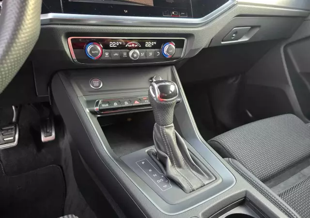 AUDI Q3 35 TDI Advanced S tronic