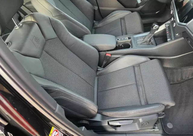 AUDI Q3 35 TDI Advanced S tronic