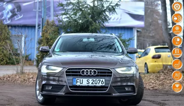 AUDI A4 