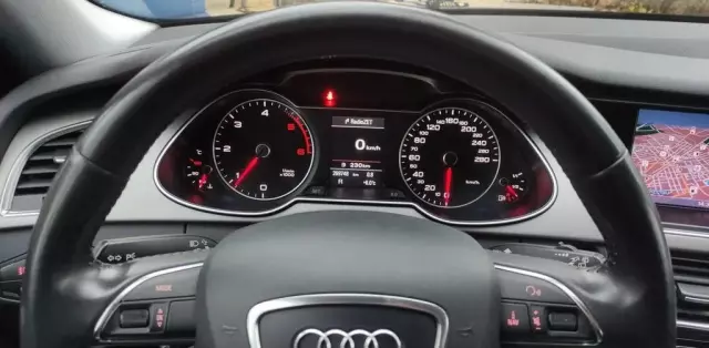 AUDI A4 