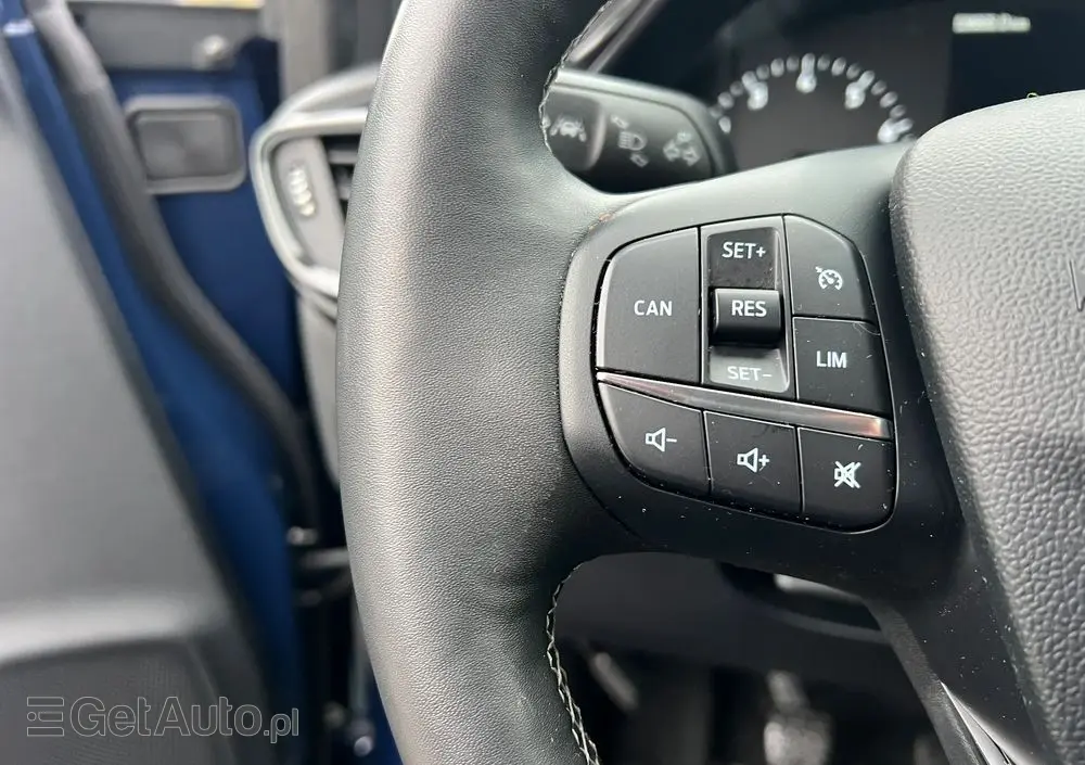 FORD Puma 1.0 EcoBoost Hybrid TITANIUM