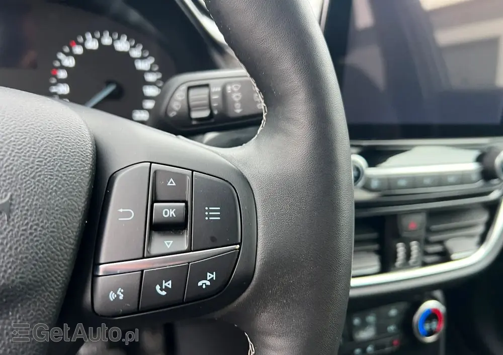 FORD Puma 1.0 EcoBoost Hybrid TITANIUM