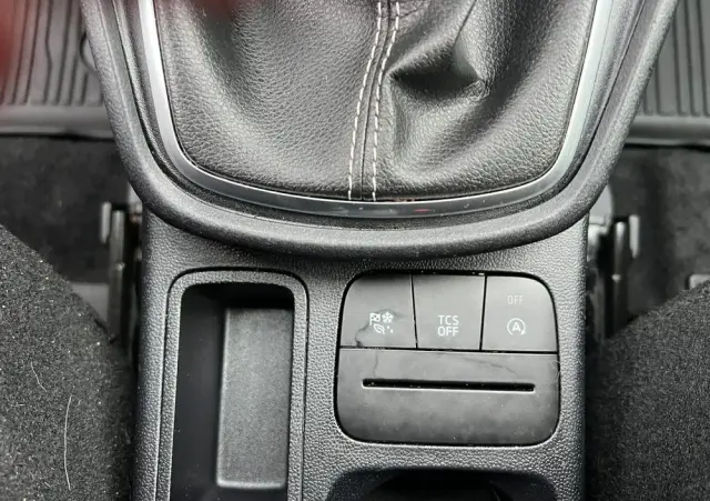 FORD Puma 1.0 EcoBoost Hybrid TITANIUM