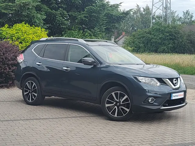 NISSAN X-Trail Tekna