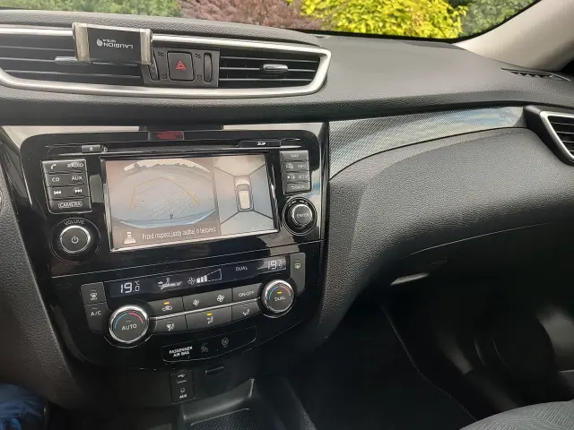 NISSAN X-Trail Tekna