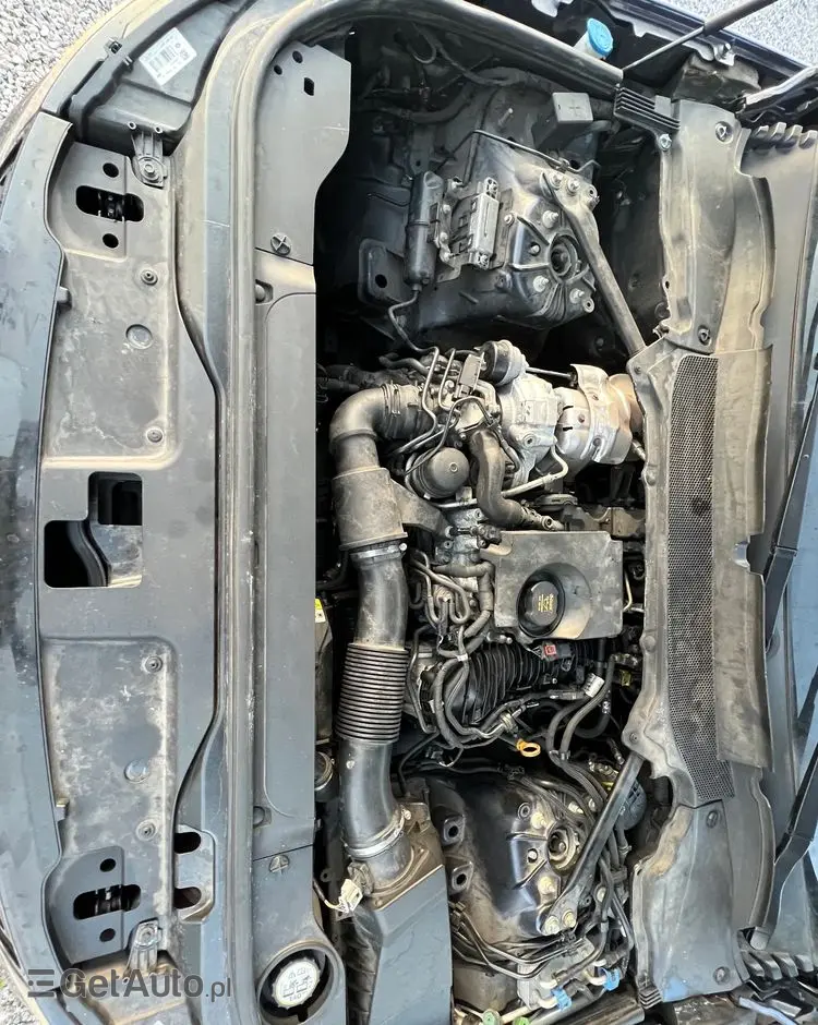 LAND ROVER Discovery 2.0 SD4 S
