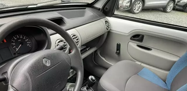 RENAULT Kangoo 