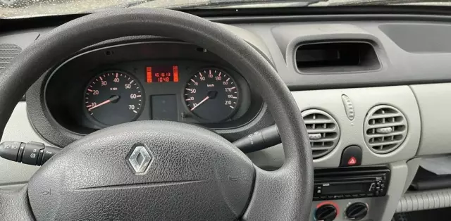 RENAULT Kangoo 
