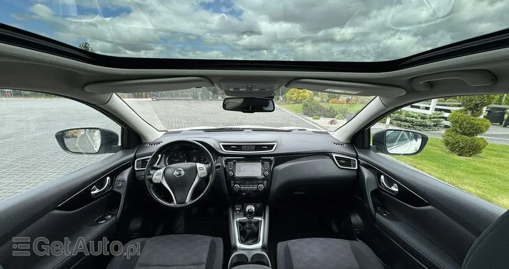 NISSAN Qashqai 1.5 dCi TEKNA