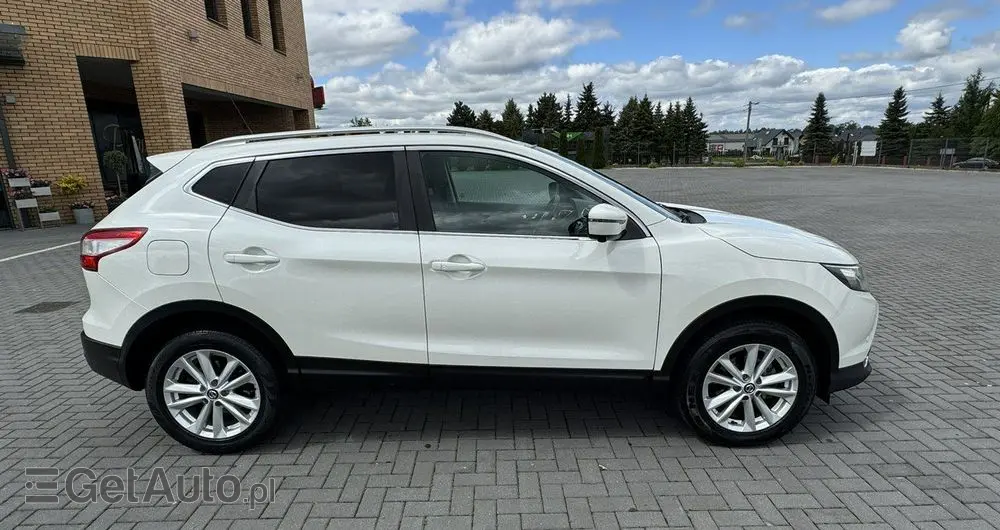 NISSAN Qashqai 1.5 dCi TEKNA