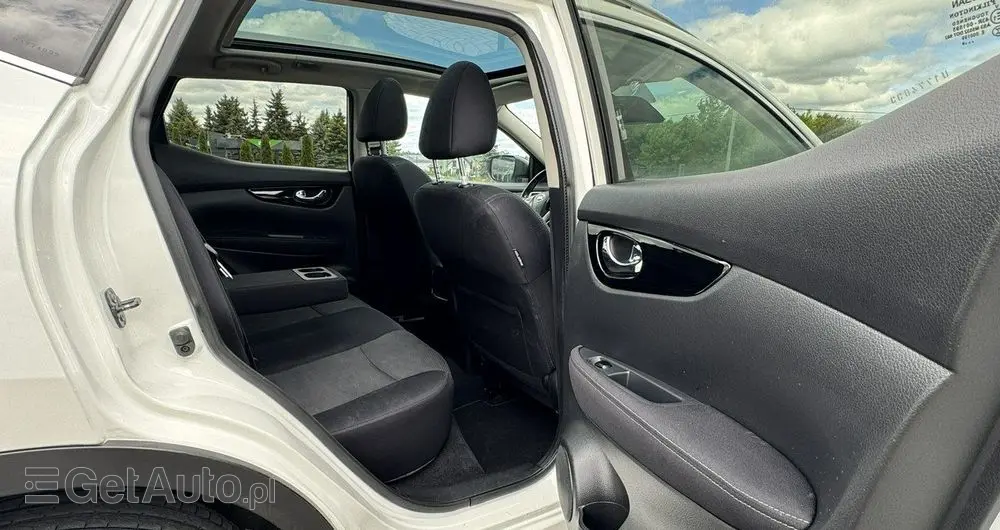 NISSAN Qashqai 1.5 dCi TEKNA