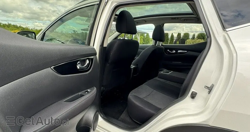 NISSAN Qashqai 1.5 dCi TEKNA