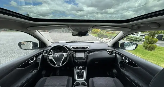 NISSAN Qashqai 1.5 dCi TEKNA