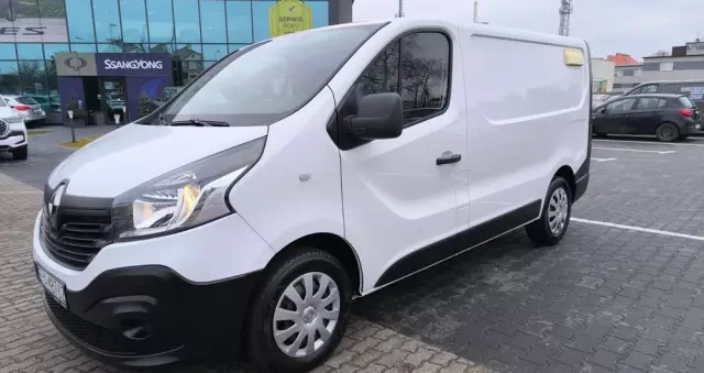 RENAULT TRAFIC 