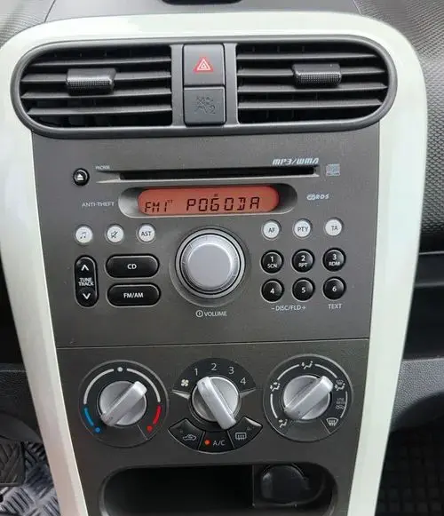 SUZUKI Splash 