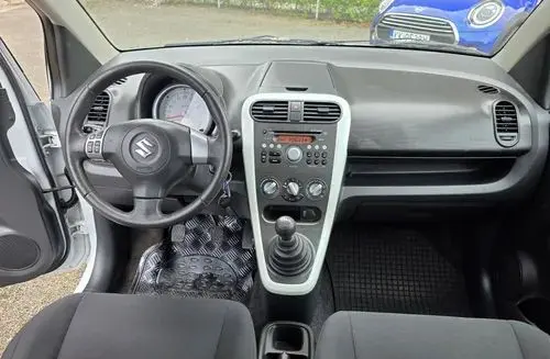 SUZUKI Splash 
