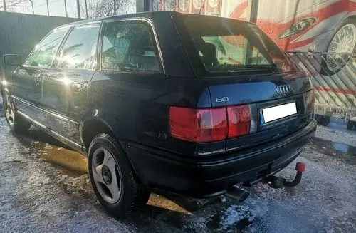 AUDI 80 