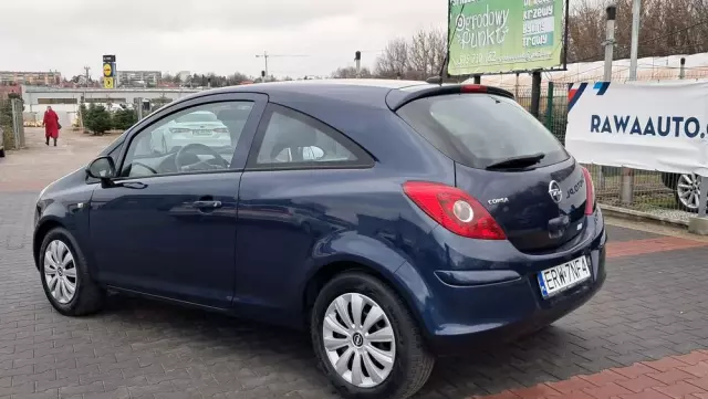 OPEL Corsa 1.2 16V Enjoy