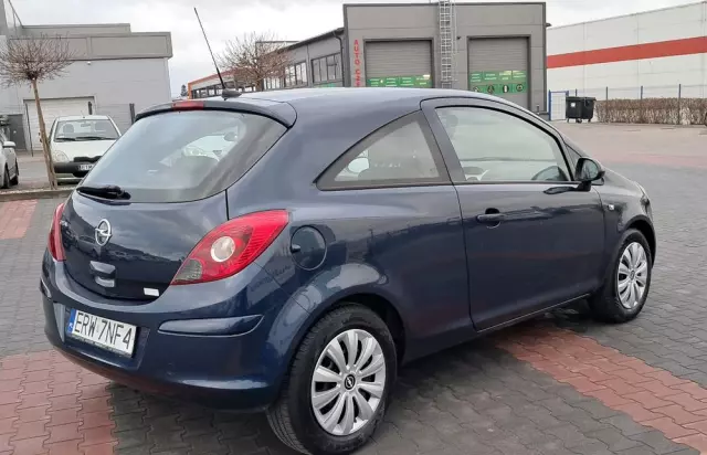 OPEL Corsa 1.2 16V Enjoy