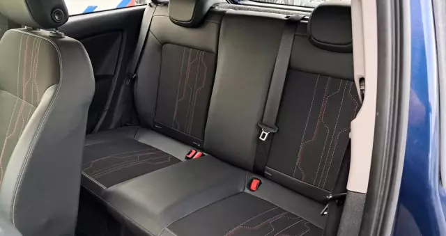 OPEL Corsa 1.2 16V Enjoy