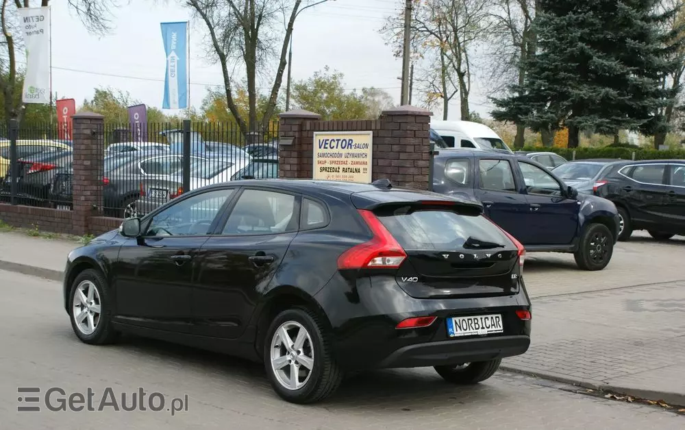 VOLVO V40 D2 Drive-E Kinetic