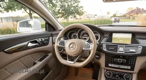 MERCEDES-BENZ CLS 