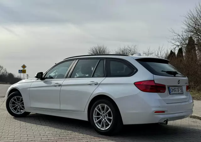 BMW Seria 3 318d Sport Line Shadow