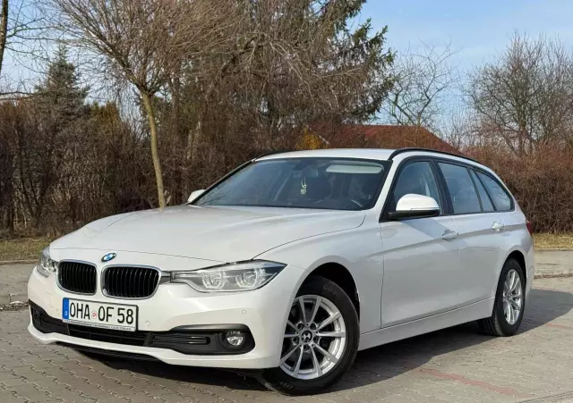 BMW Seria 3 318d Sport Line Shadow