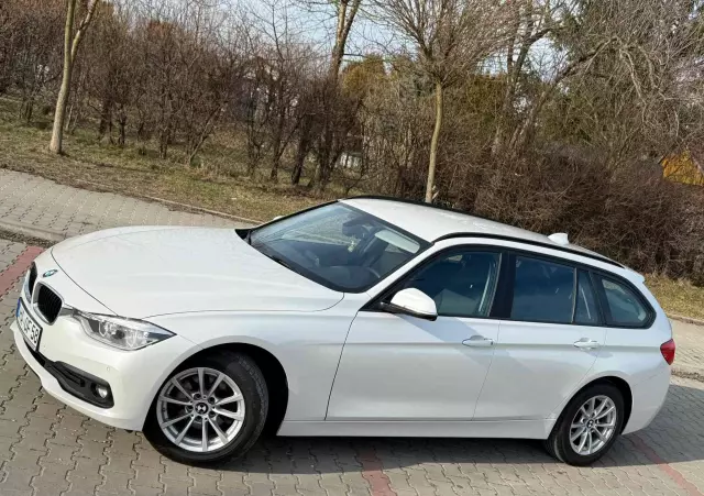BMW Seria 3 318d Sport Line Shadow