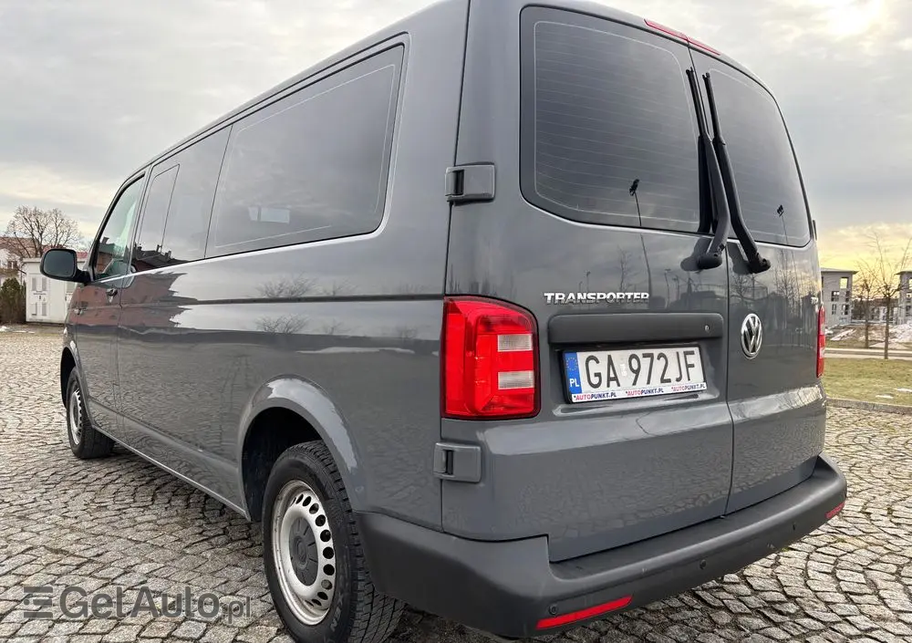 VOLKSWAGEN Transporter 